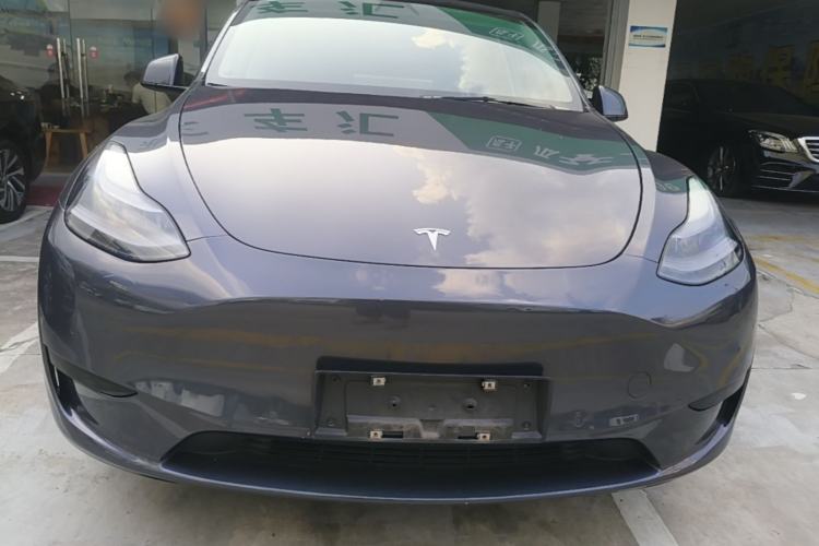 Used Tesla Model Y 2022 Rear-Wheel-Drive Version Front