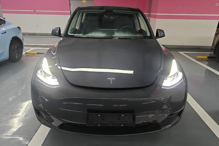 Used Tesla Model Y 2022 Revised Version Rear-Wheel Drive Front
