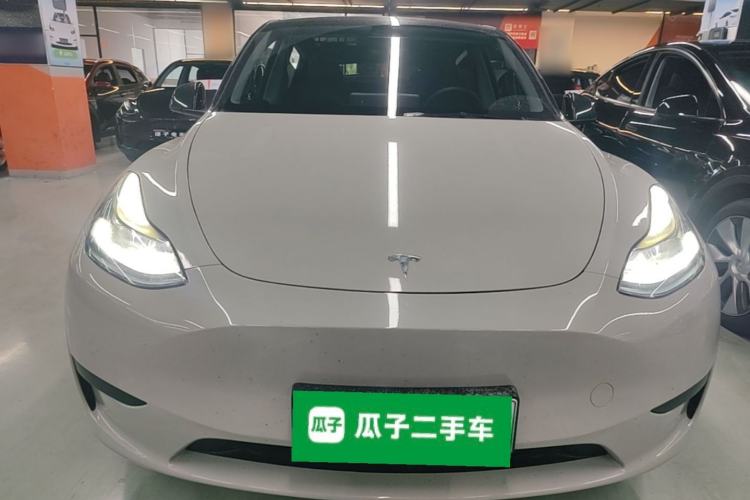 Used Tesla Model Y 2022 Rear-Wheel-Drive Version Front