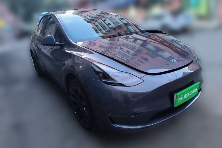 Used Tesla Model Y 2022 Revised Version Long-Range All-Wheel Drive Front Right 45 Deg