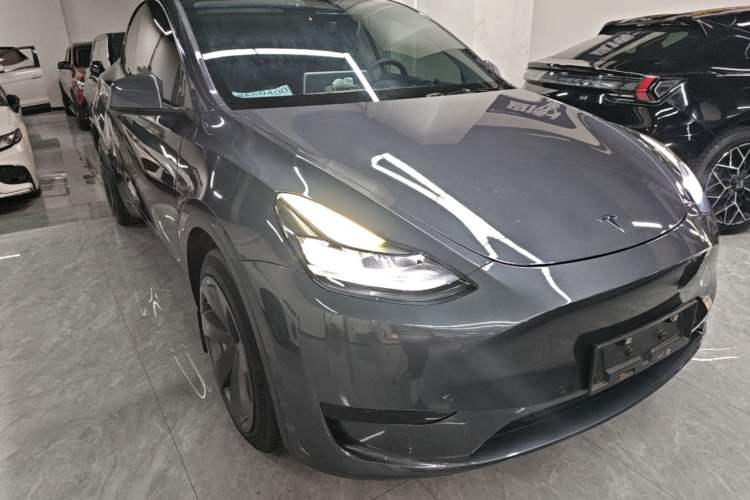 Used Tesla Model Y 2022 Revised Version Rear-Wheel Drive Front Right 45 Deg