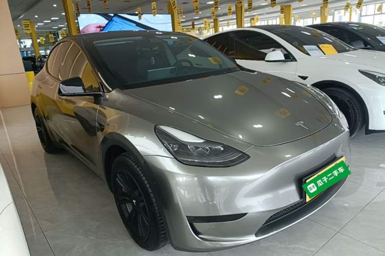 Used Tesla Model Y 2022 Revised Version Rear-Wheel Drive Front Right 45 Deg