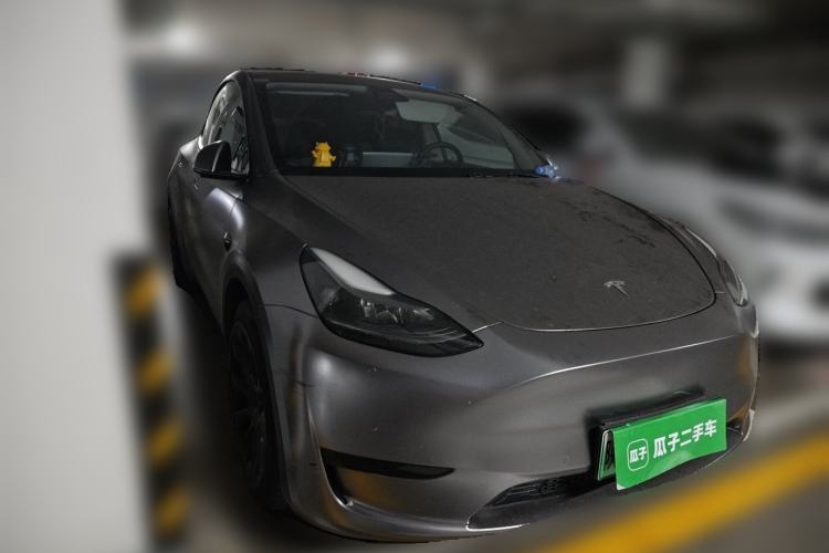 Used Tesla Model Y 2022 Rear-Wheel-Drive Version Front Right 45 Deg