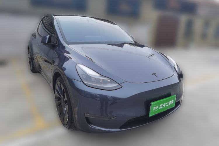 Used Tesla Model Y 2022 Performance High-Performance All-Wheel-Drive Version Front Right 45 Deg