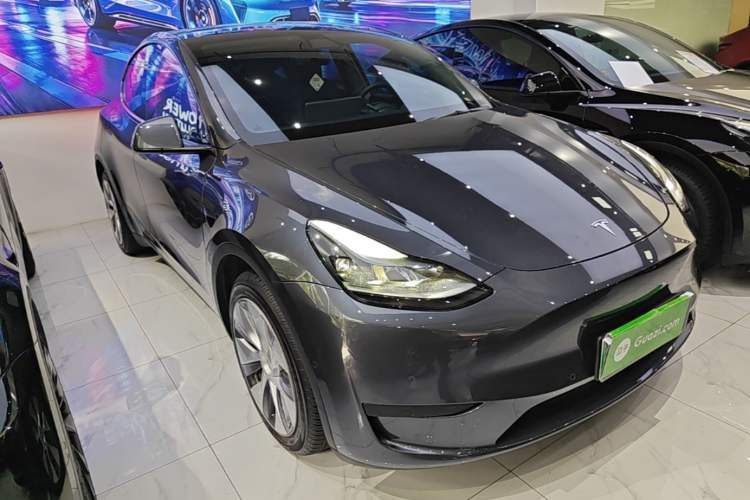 Used Tesla Model Y 2022 Revised Version Rear-Wheel Drive Front Right 45 Deg