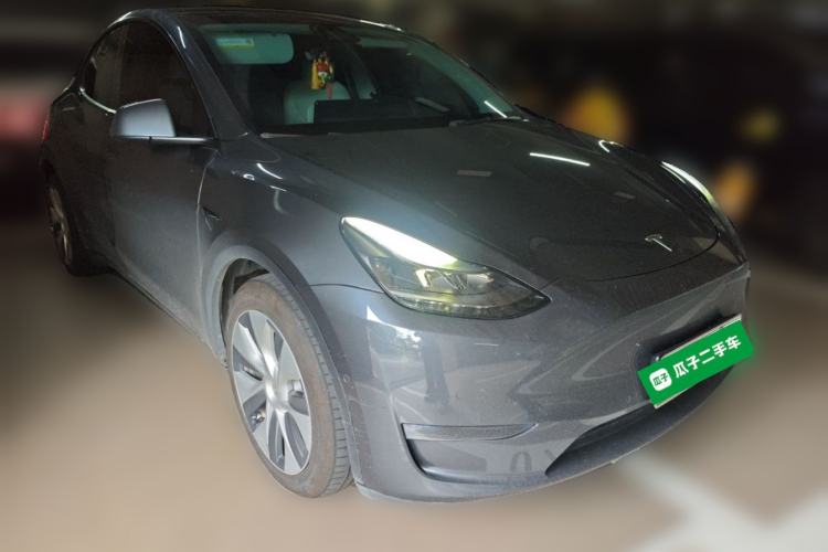 Used Tesla Model Y 2022 Revised Version Long-Range All-Wheel Drive Front Right 45 Deg