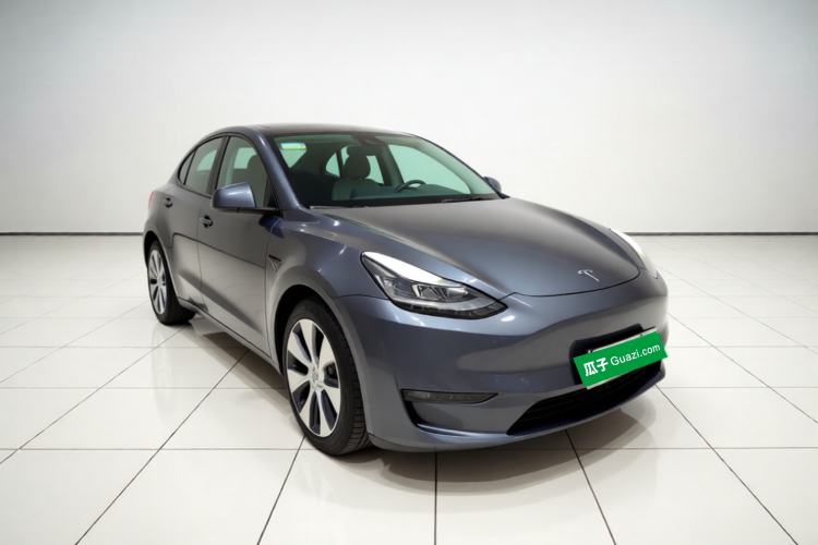 Used Tesla Model Y 2022 Revised Version Long-Range All-Wheel Drive Front Right 45 Deg