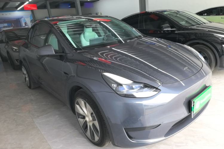 Used Tesla Model Y 2022 Revised Version Rear-Wheel Drive Front Right 45 Deg