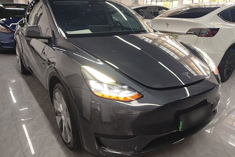 Used Tesla Model Y 2022 Revised Version Rear-Wheel Drive Front Right 45 Deg
