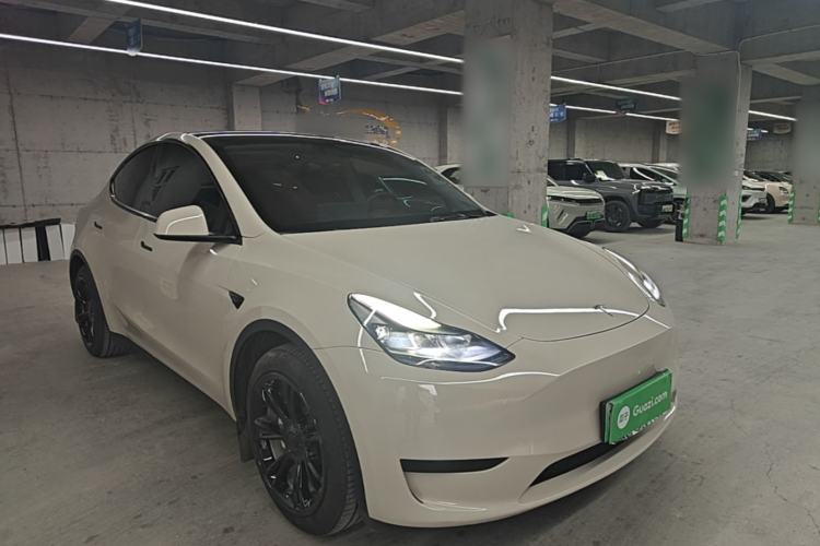 Used Tesla Model Y 2022 Revised Version Rear-Wheel Drive Front Right 45 Deg