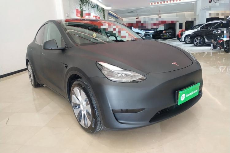 Used Tesla Model Y 2022 Rear-Wheel-Drive Version Front Right 45 Deg