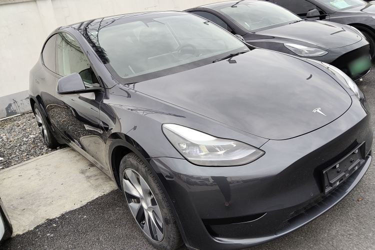 Used Tesla Model Y 2022 Revised Version Rear-Wheel Drive Front Right 45 Deg
