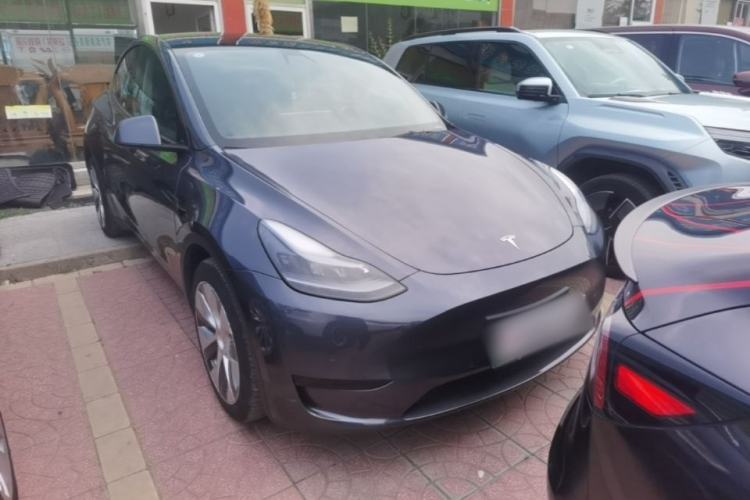 Used Tesla Model Y 2022 Revised Version Rear-Wheel Drive Front Right 45 Deg