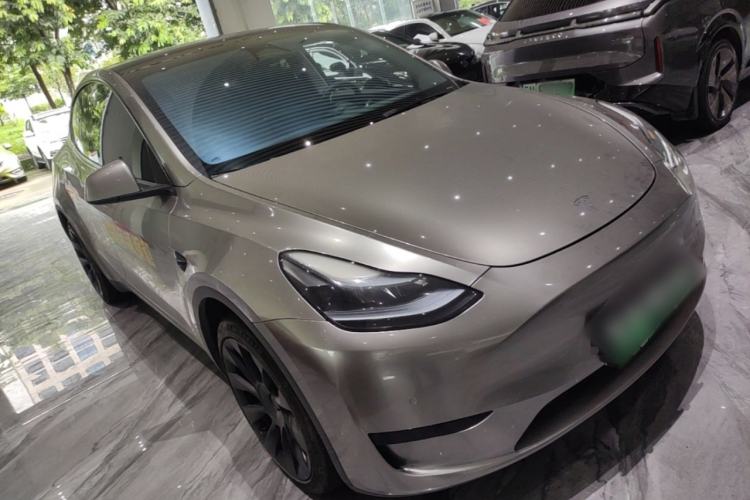 Used Tesla Model Y 2022 Revised Version Rear-Wheel Drive Front Right 45 Deg