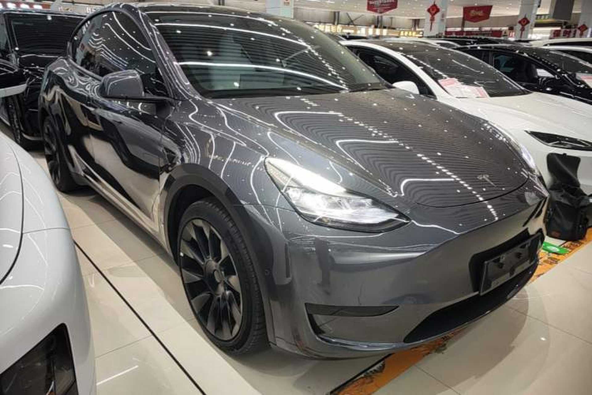 Used Tesla Model Y 2022 Revised Version Rear-Wheel Drive Front Right 45 Deg
