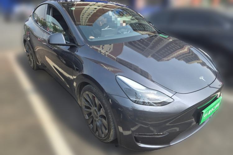 Used Tesla Model Y 2022 Performance High-Performance All-Wheel-Drive Version Front Right 45 Deg