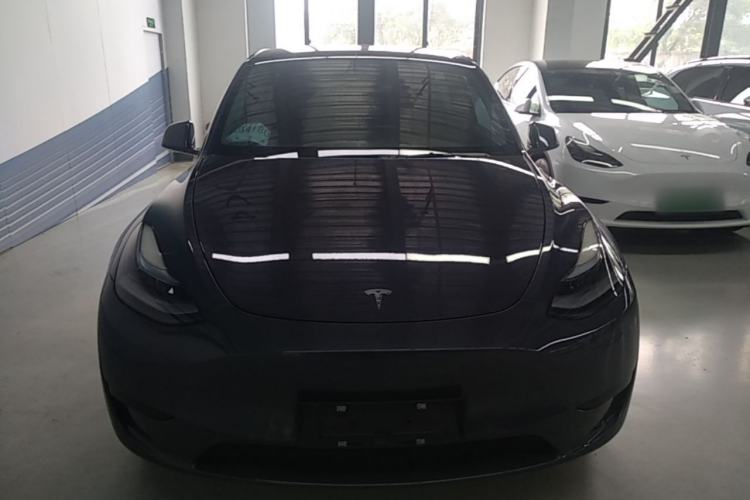 Used Tesla Model Y 2022 Rear-Wheel-Drive Version Front