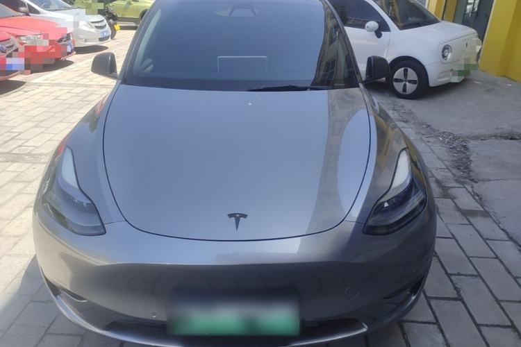 Used Tesla Model Y 2022 Rear-Wheel-Drive Version Front