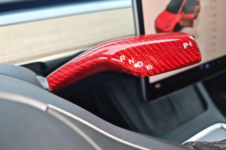 Used Tesla Model Y 2022 Performance High-Performance All-Wheel-Drive Version Gear Lever