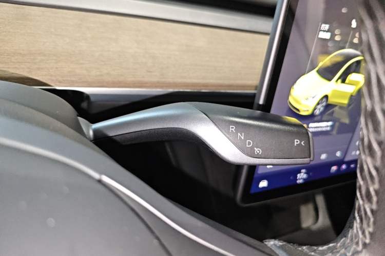 Used Tesla Model Y 2022 Rear-Wheel-Drive Version Gear Lever