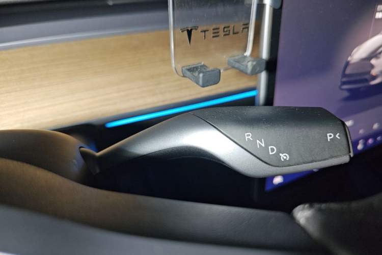 Used Tesla Model Y 2022 Rear-Wheel-Drive Version Gear Lever