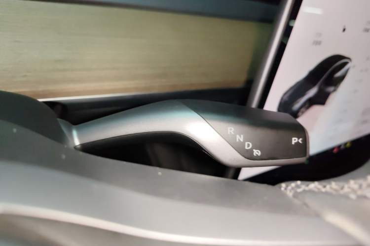 Used Tesla Model Y 2022 Rear-Wheel-Drive Version Gear Lever