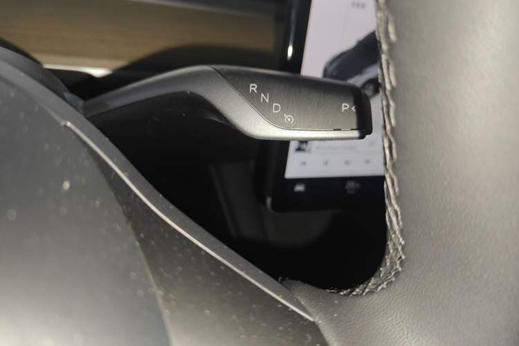 Used Tesla Model Y 2022 Rear-Wheel-Drive Version Gear Lever