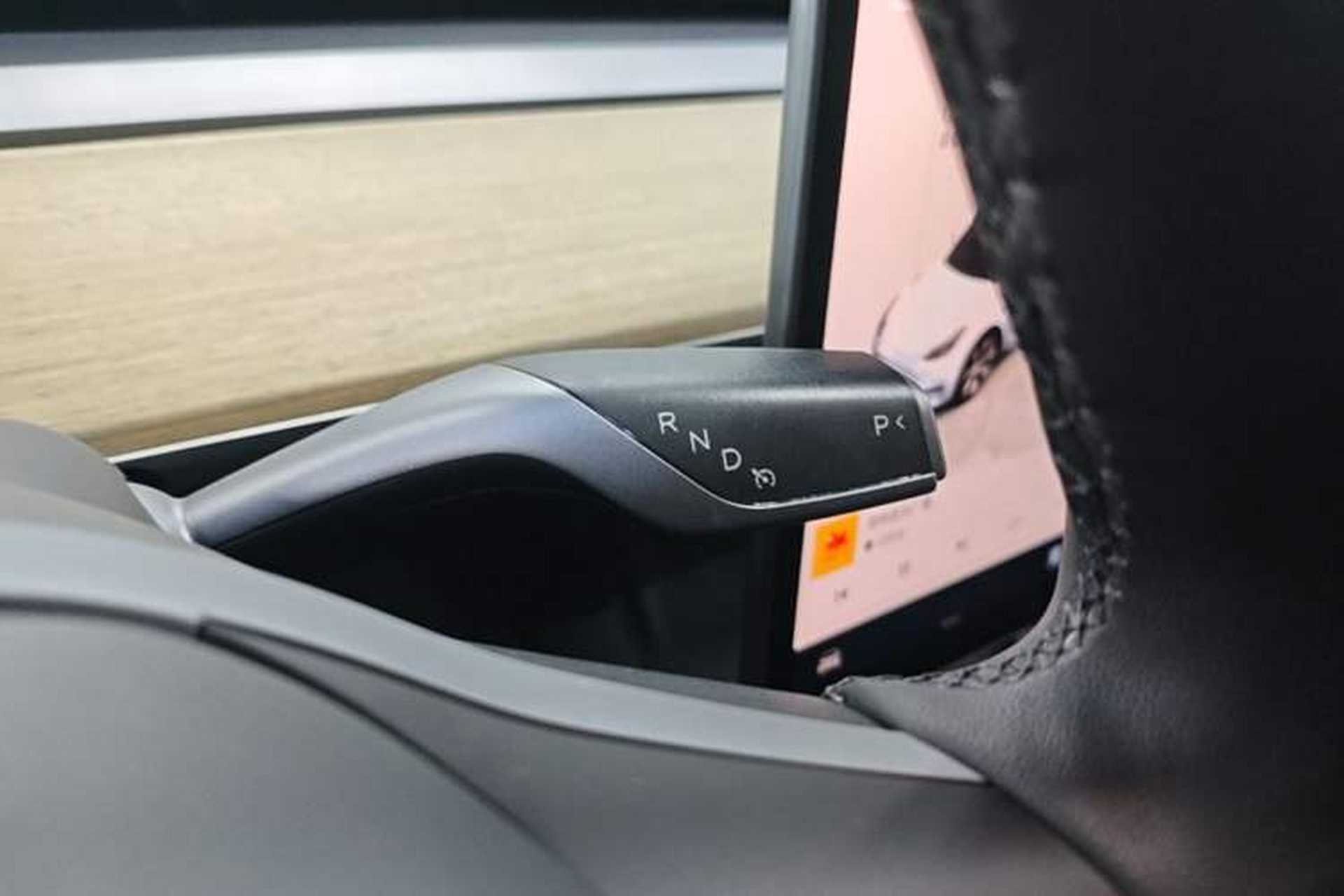 Used Tesla Model Y 2022 Long-Range All-Wheel-Drive Version Gear Lever