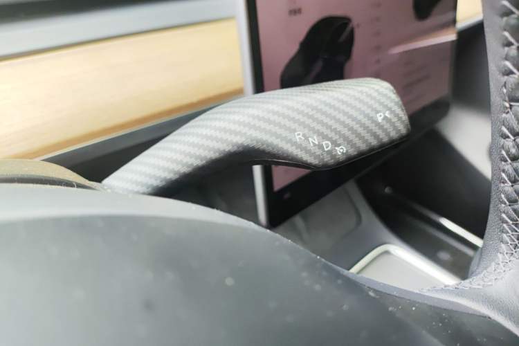 Used Tesla Model Y 2022 Rear-Wheel-Drive Version Gear Lever