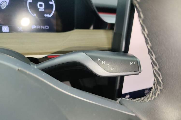 Used Tesla Model Y 2022 Revised Version Long-Range All-Wheel Drive Gear Lever