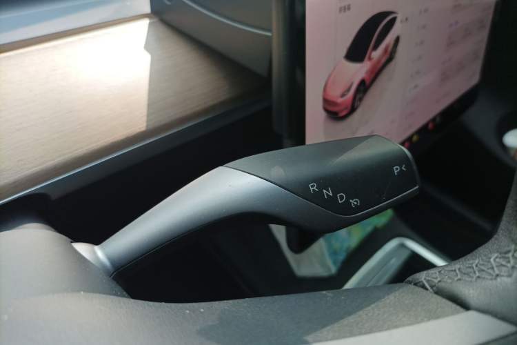 Used Tesla Model Y 2022 Rear-Wheel-Drive Version Gear Lever