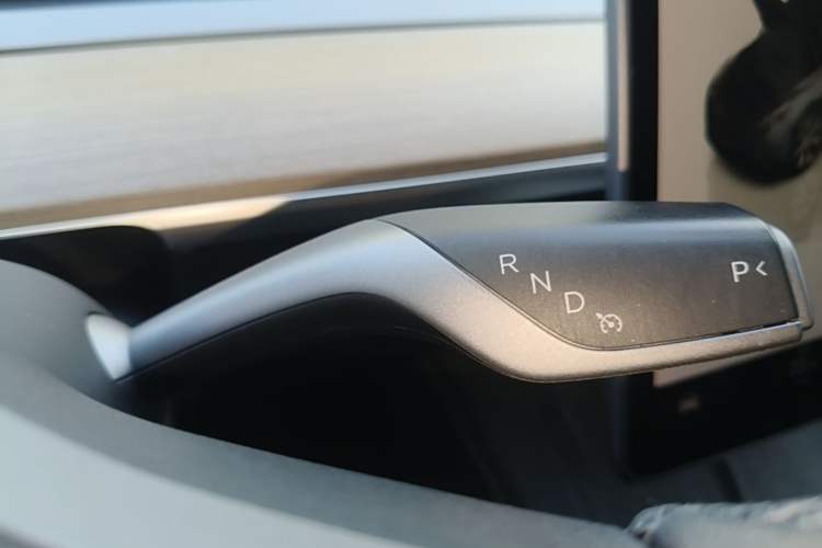 Used Tesla Model Y 2022 Rear-Wheel-Drive Version Gear Lever