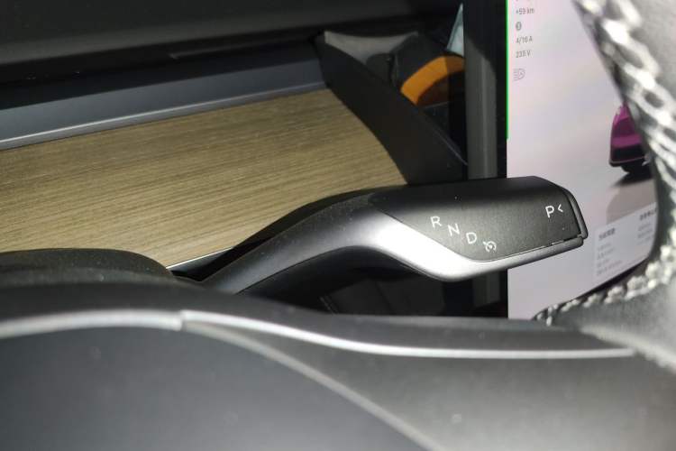 Used Tesla Model Y 2022 Rear-Wheel-Drive Version Gear Lever