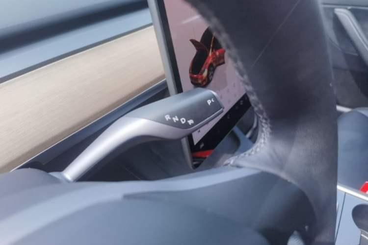 Used Tesla Model Y 2022 Revised Version Rear-Wheel Drive Gear Lever