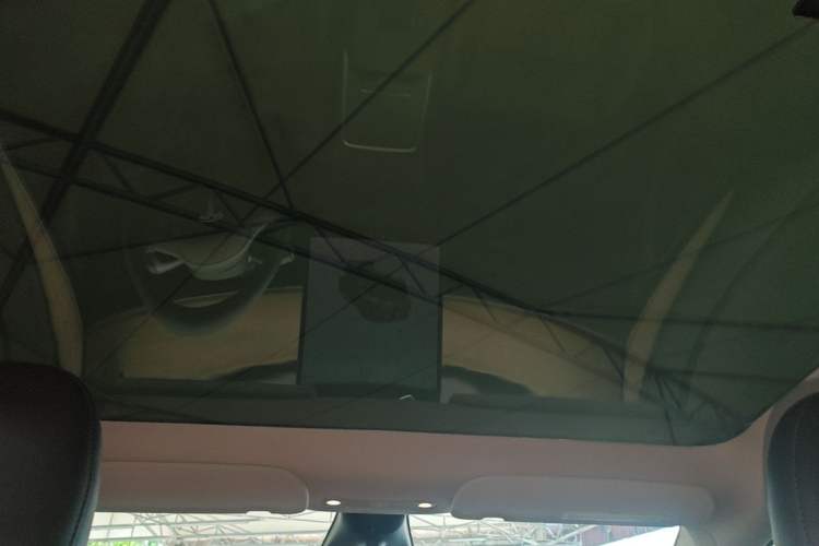 Used Tesla Model Y 2022 Revised Version Rear-Wheel Drive Headliner