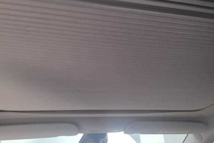 Used Tesla Model Y 2022 Revised Version Rear-Wheel Drive Headliner