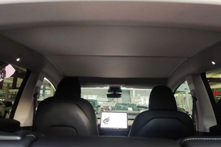 Used Tesla Model Y 2022 Revised Version Rear-Wheel Drive Headliner