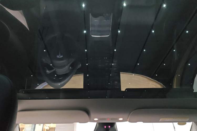 Used Tesla Model Y 2022 Revised Version Rear-Wheel Drive Headliner