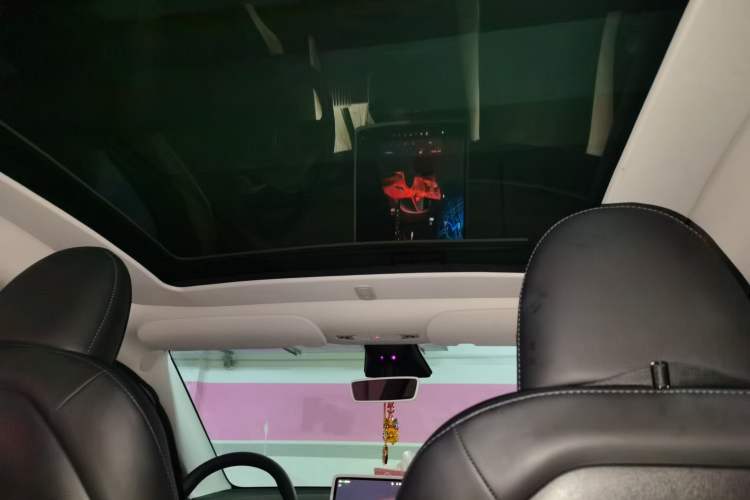 Used Tesla Model Y 2022 Revised Version Rear-Wheel Drive Headliner