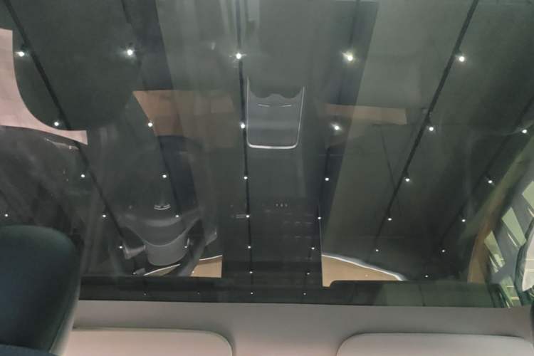 Used Tesla Model Y 2022 Revised Version Rear-Wheel Drive Headliner