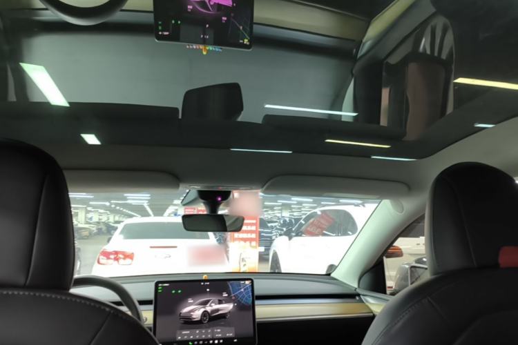 Used Tesla Model Y 2022 Rear-Wheel-Drive Version Headliner