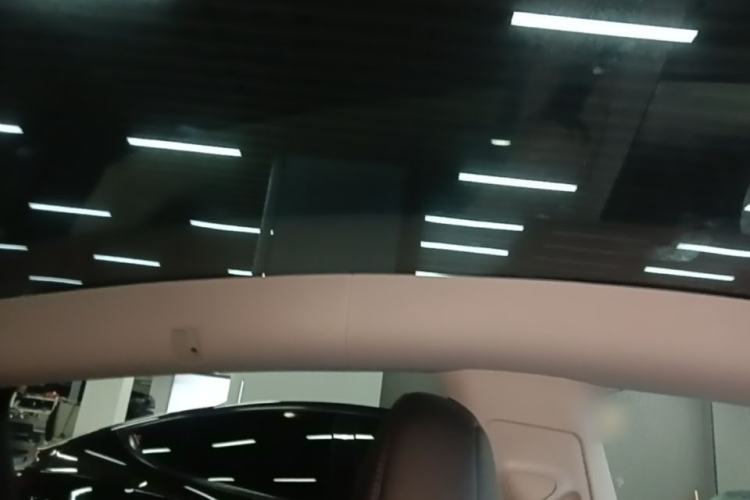 Used Tesla Model Y 2022 Revised Version Rear-Wheel Drive Headliner
