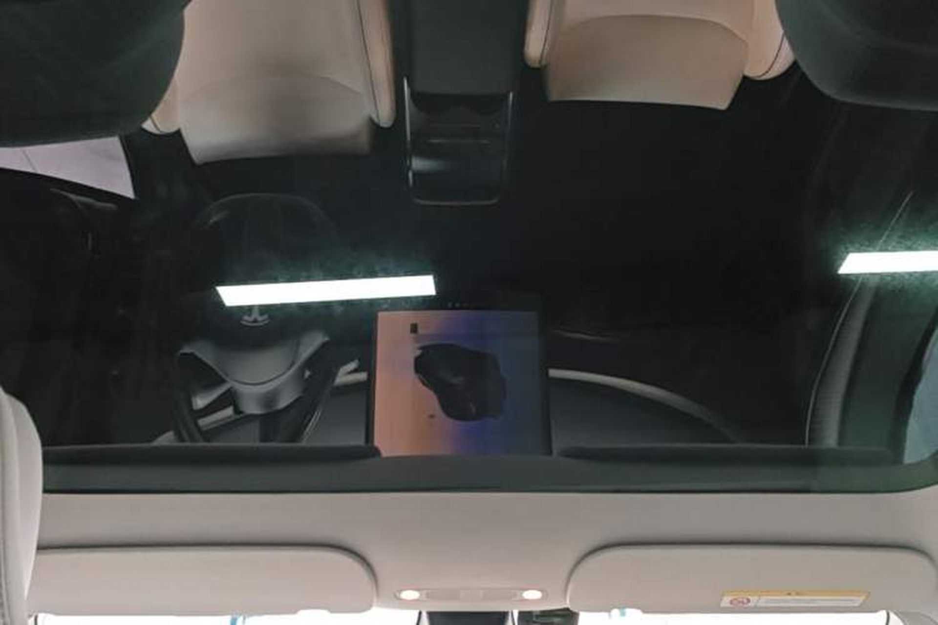 Used Tesla Model Y 2022 Performance High-Performance All-Wheel-Drive Version Headliner