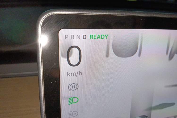 Used Tesla Model Y 2022 Revised Version Rear-Wheel Drive Instrument Cluster