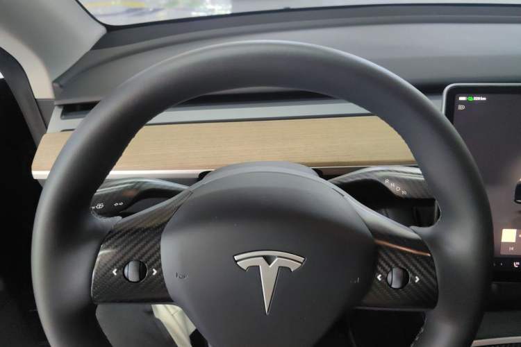 Used Tesla Model Y 2022 Revised Version Rear-Wheel Drive Instrument Cluster