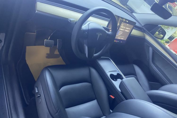Used Tesla Model Y 2022 Revised Version Rear-Wheel Drive Interior 1