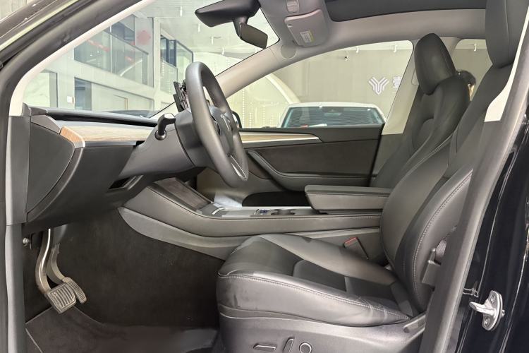 Used Tesla Model Y 2022 Revised Version Rear-Wheel Drive Interior 1