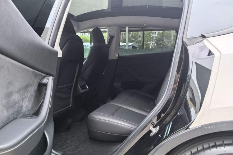 Used Tesla Model Y 2022 Revised Version Rear-Wheel Drive Interior 2