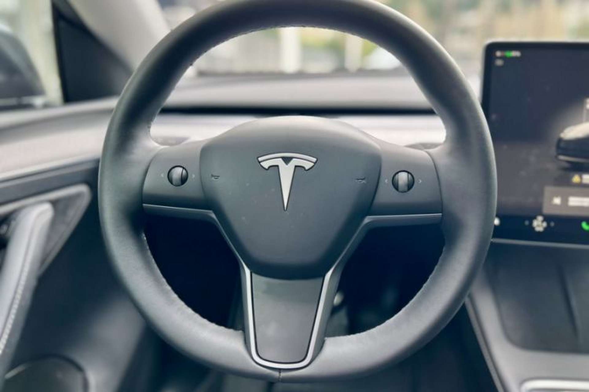 Used Tesla Model Y 2022 Revised Version Long-Range All-Wheel Drive Interior 2