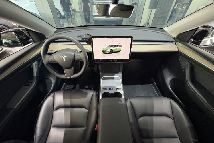 Used Tesla Model Y 2022 Revised Version Rear-Wheel Drive Interior 2